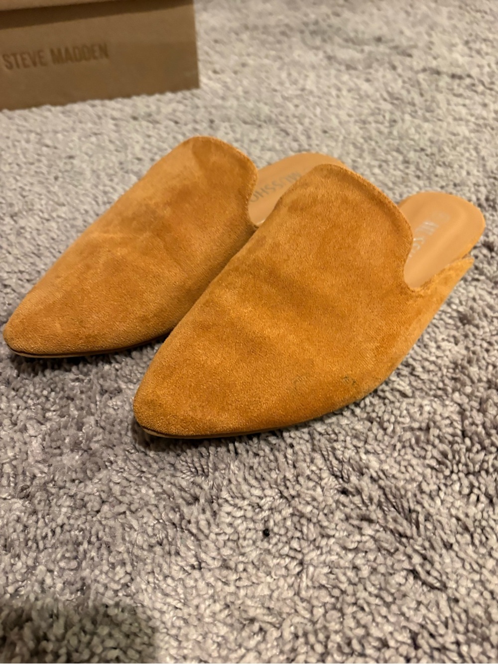 Steve Madden Suede Pointed Toe Mules in Camel/Tan